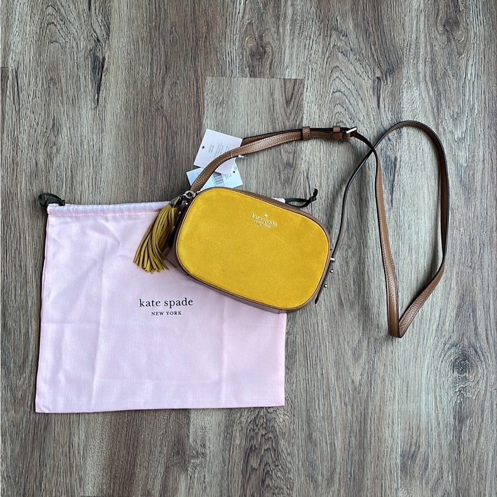 NWT Kate Spade ♠️ Kourtney Suede Camera Bag